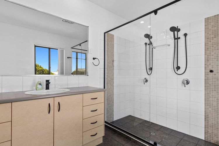 Beach House On Ebony – Casuarina