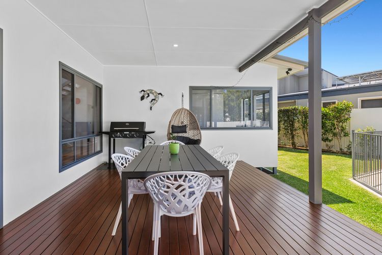 Beach House On Ebony – Casuarina