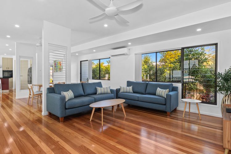 Beach House On Ebony – Casuarina