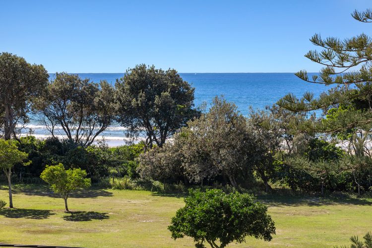 Sunrise by the Sea 5 – Oceanview Apartment