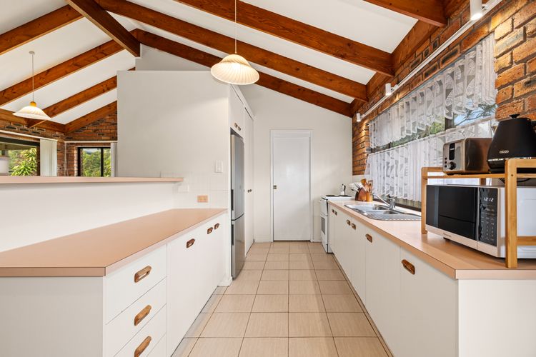 Coastal Paws – Pet friendly, family beach house in Pottsville