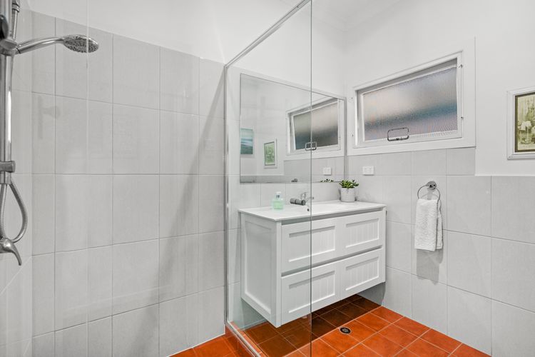 Pacific Waves – Pet Friendly Original Beach House