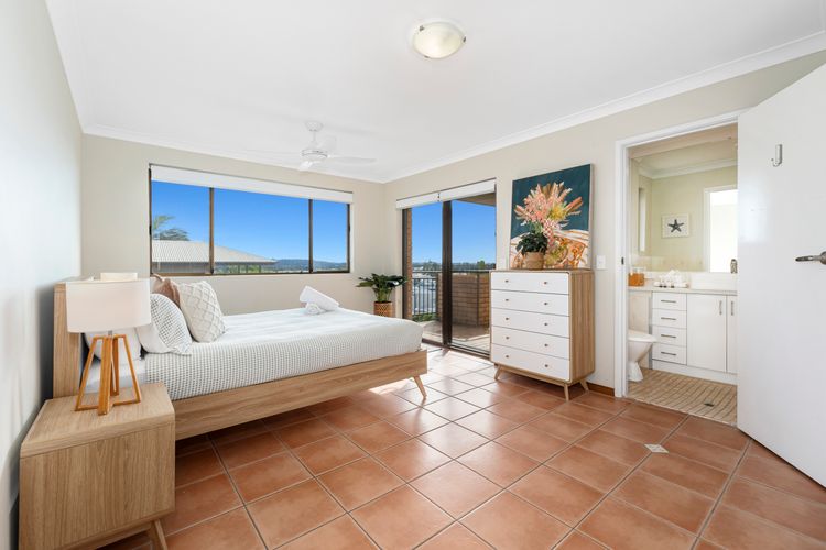 Sea Gaze 4 – With Remarkable Ocean Views