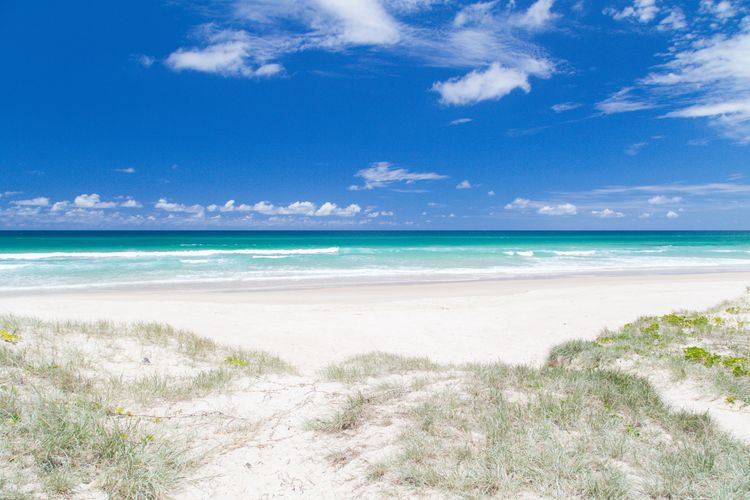 Beach Shacks 1 – 240m to Beach with Pool, Spa and Bbq