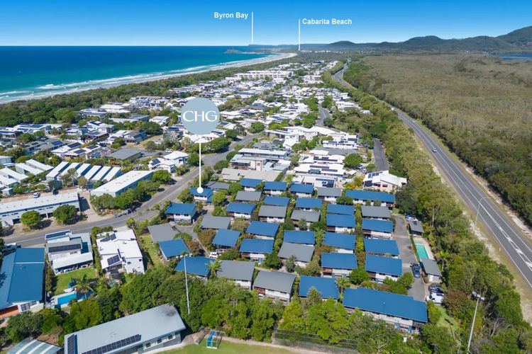 Beach Shacks 1 – 240m to Beach with Pool, Spa and Bbq