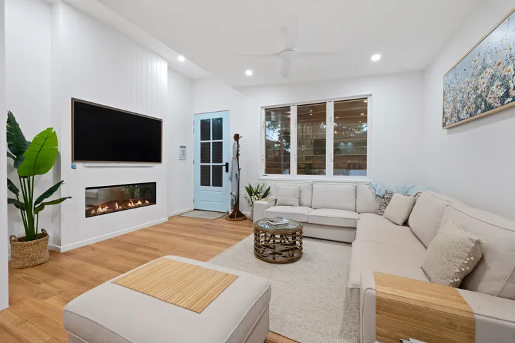 The Beach Casa – 300m to Beach!
