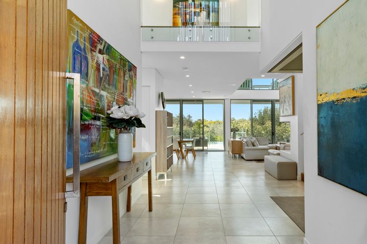 Salt Beach Escape – Coastal Reserve views and Pool