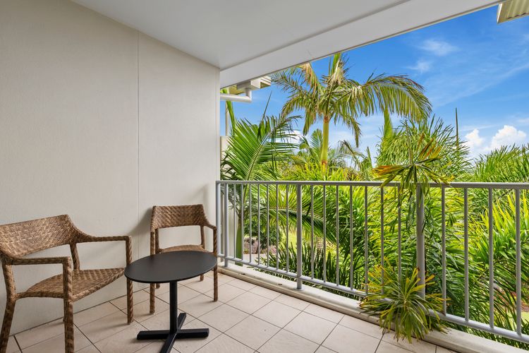 Resort & Spa 8321/22 – with Hinterland Views