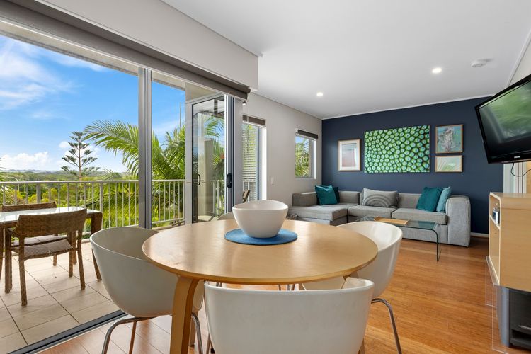 Resort & Spa 8321/22 – with Hinterland Views