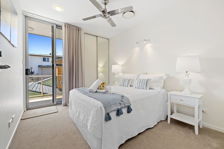 Ming 3 – Beachfront on Marine Parade