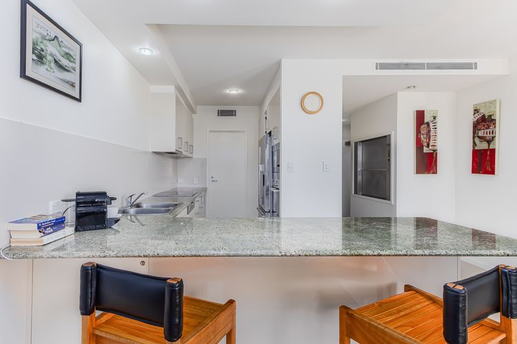 Ming 3 – Beachfront on Marine Parade