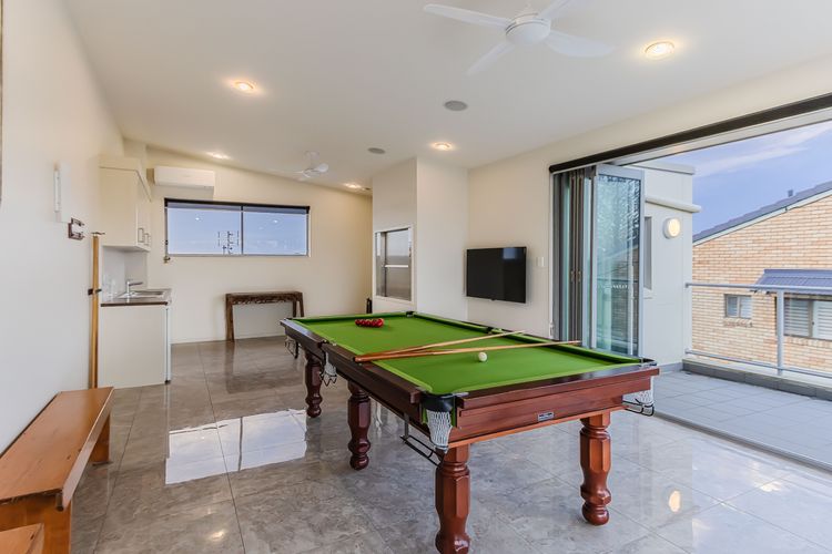 Ming 3 – Beachfront on Marine Parade