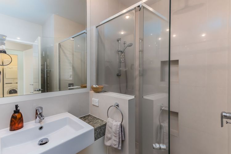 Ming 3 – Beachfront on Marine Parade