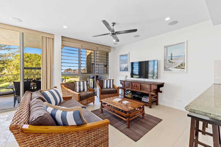 Ming 3 – Beachfront on Marine Parade