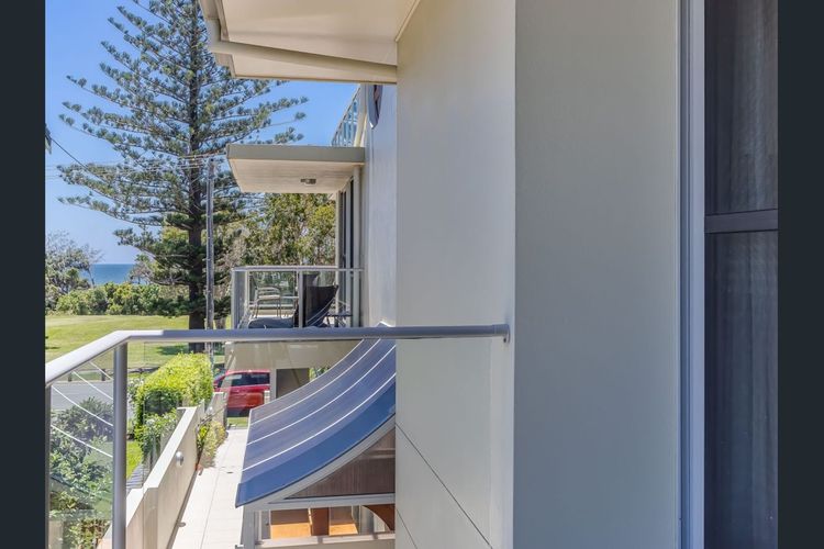 Ming 3 – Beachfront on Marine Parade