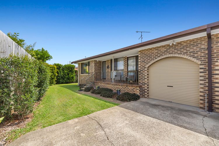 Marlin Manor – Pet Friendly Home 600m to Beach