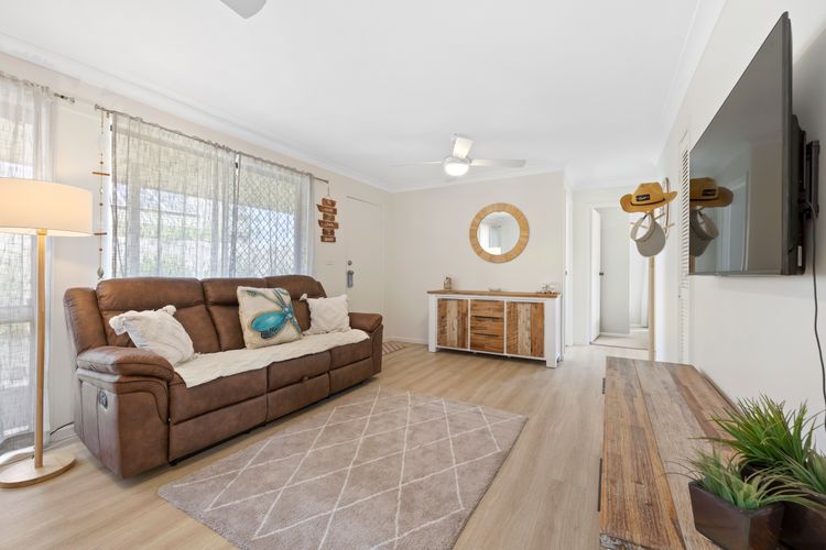 Marlin Manor – Pet Friendly Home 600m to Beach