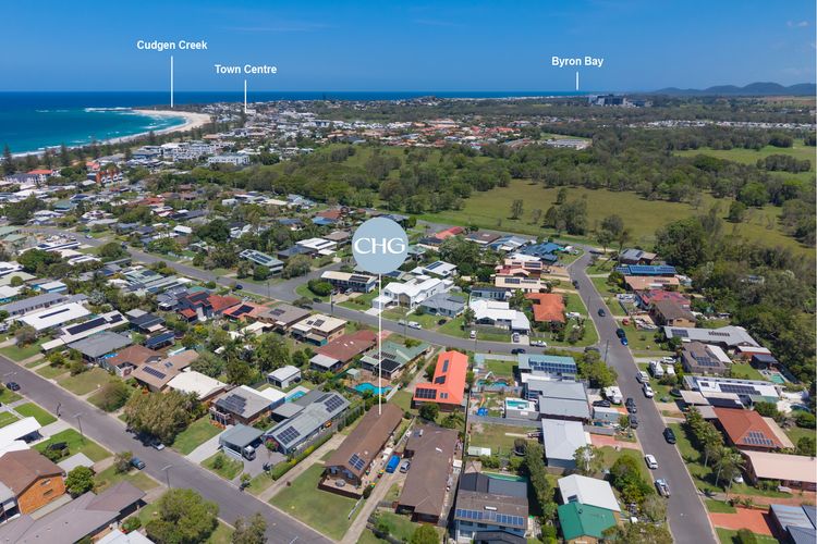 Marlin Manor – Pet Friendly Home 600m to Beach