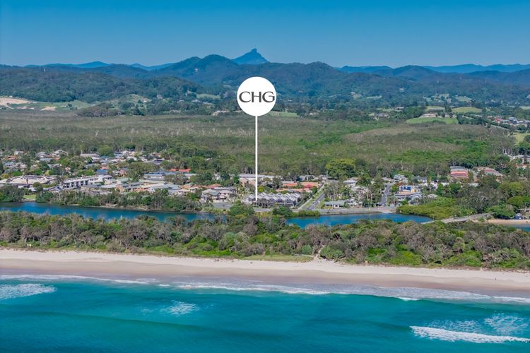 Creekfront Escape with Stunning Water Views