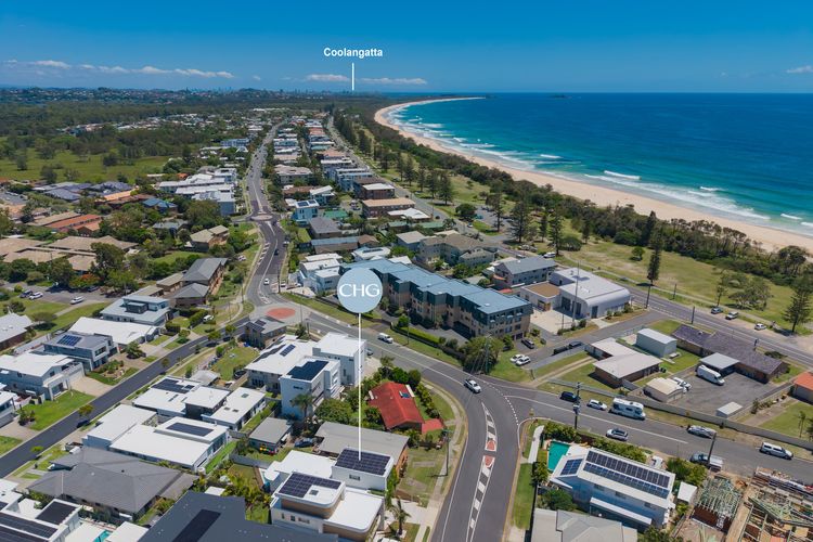 Pearl House – Coastal Luxury Retreat with Pool