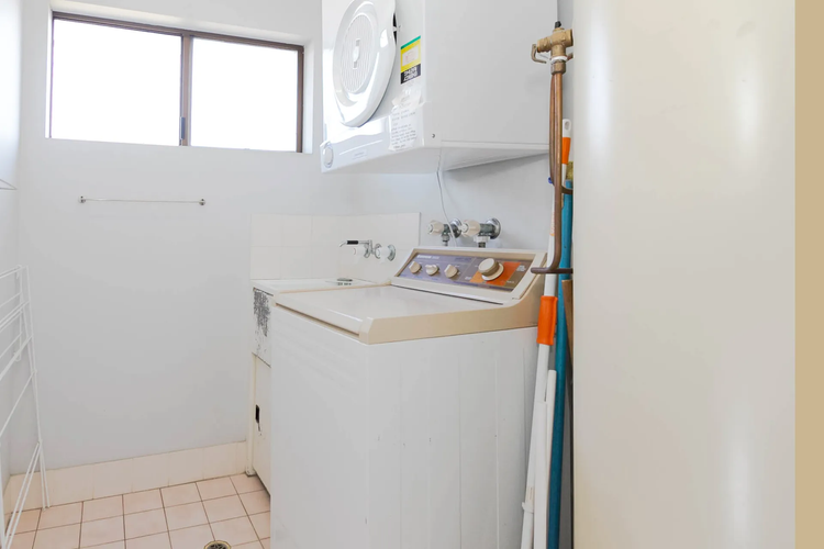 Ocean Views at Acacia – Beachfront Apartment