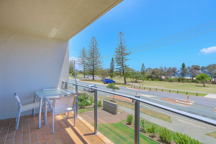 Ocean Views at Acacia – Beachfront Apartment