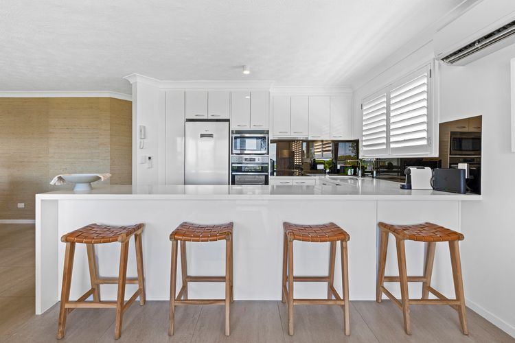 Ocean Outlook 4 on Marine Pde