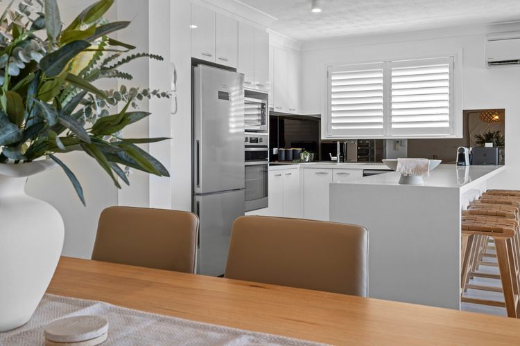 Ocean Outlook 4 on Marine Pde