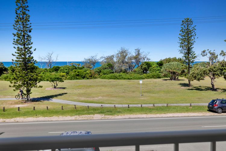 Ocean Outlook 4 on Marine Pde