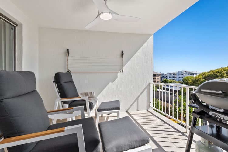 Ocean Outlook 4 on Marine Pde