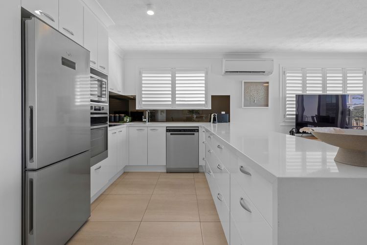 Ocean Outlook 4 on Marine Pde