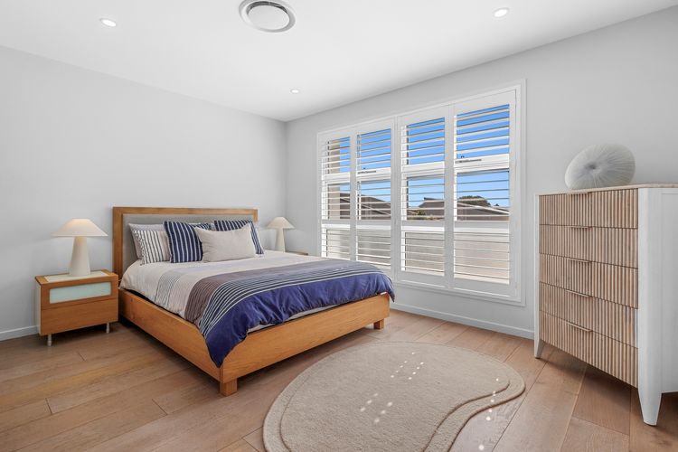 Cylinder Shores – Luxury Beachfront Home