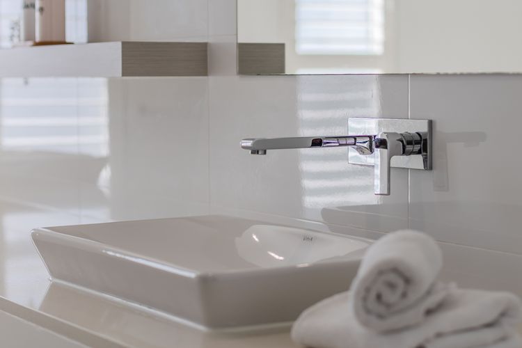 Cylinder Shores – Luxury Beachfront Home