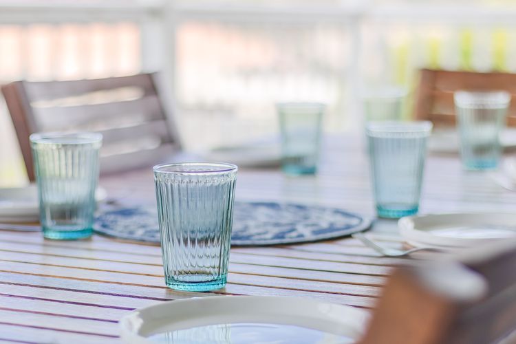 Three Pelicans by the Creek Pottsville– Huge Home