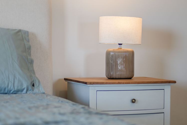 Three Pelicans by the Creek Pottsville– Huge Home