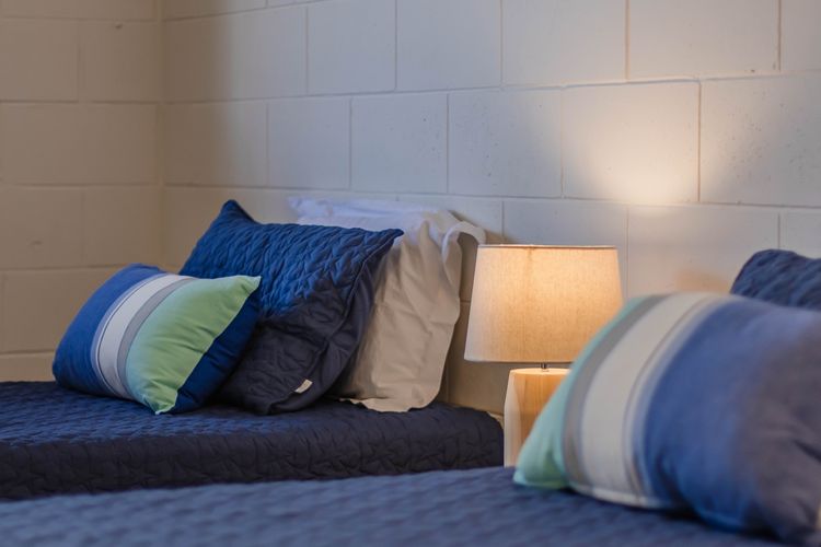 Three Pelicans by the Creek Pottsville– Huge Home