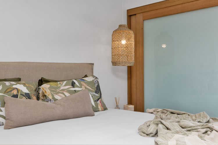 Coastal Haven – Ocean Views on Marine Parade