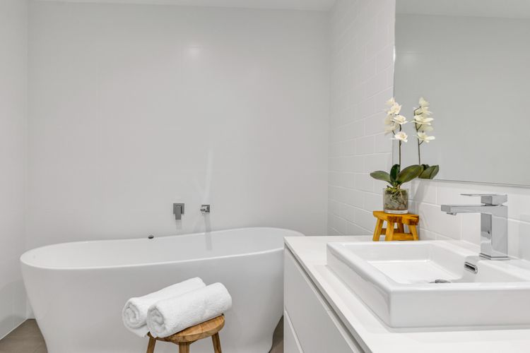 Coastal Haven – Ocean Views on Marine Parade