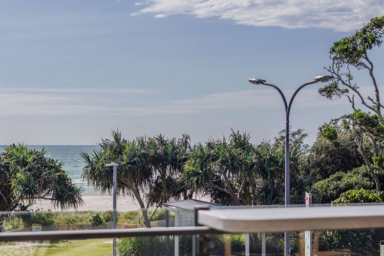 Coastal Haven – Ocean Views on Marine Parade