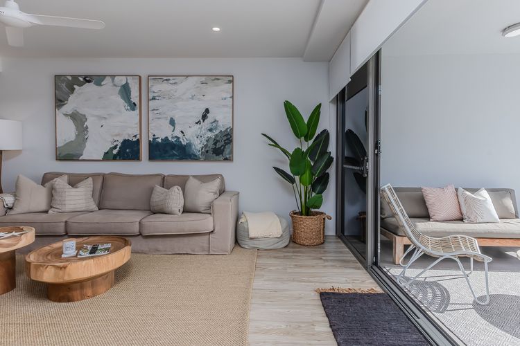 Coastal Haven – Ocean Views on Marine Parade