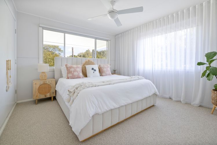 Kingscliff Beach House with Sauna and Pool