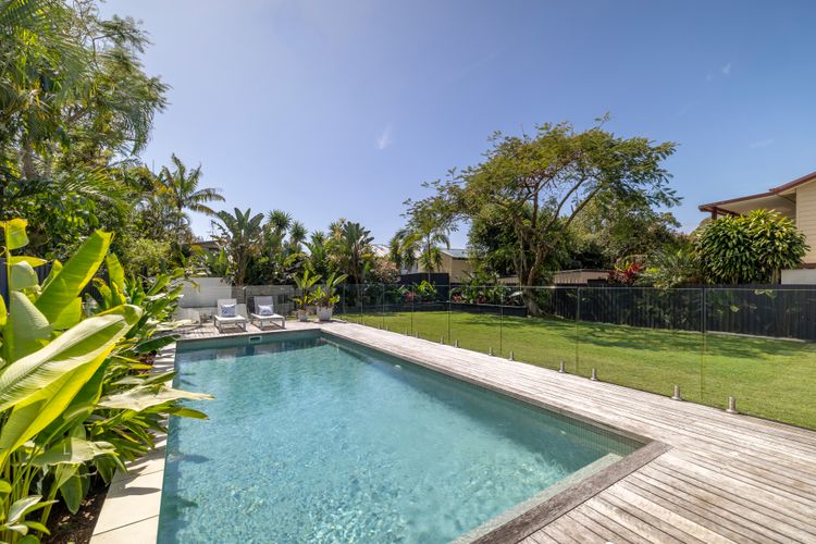 Kingscliff Beach House with Sauna and Pool