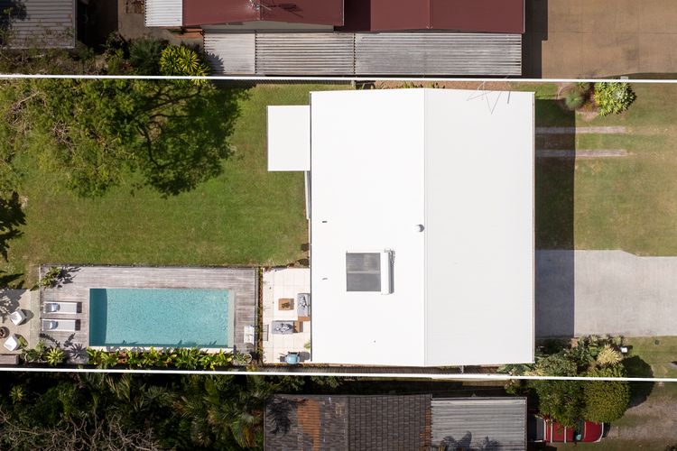 Kingscliff Beach House with Sauna and Pool