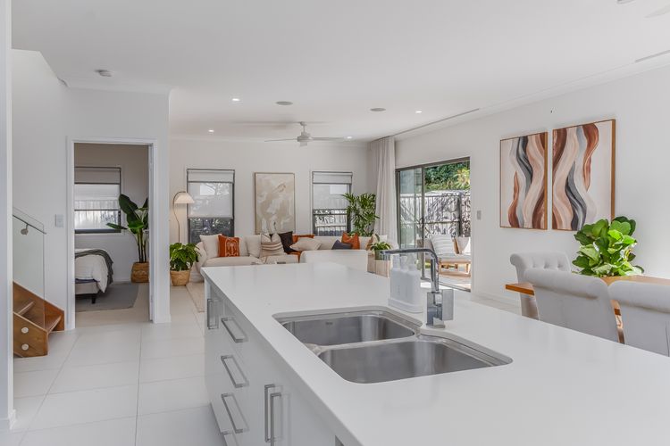 Sunrays Sanctuary – 350m to Beach & Pet-Friendly