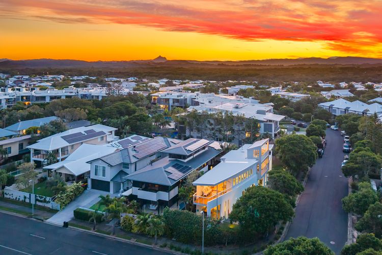 The Boat House- Casuarina Beachfront Home