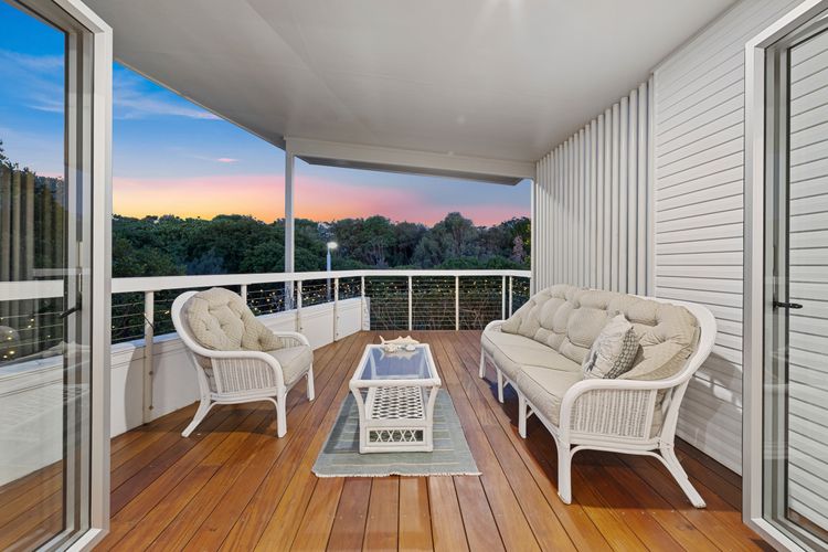 The Boat House- Casuarina Beachfront Home
