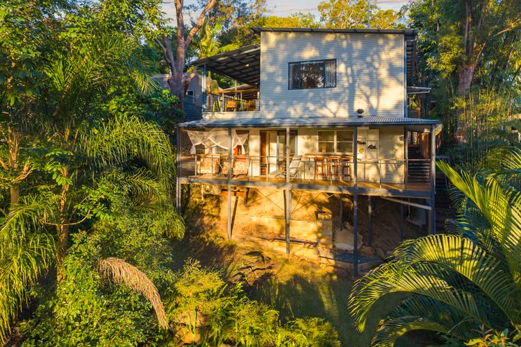 Serenity Escape – Private, Pet-Friendly Home on the Broadwater