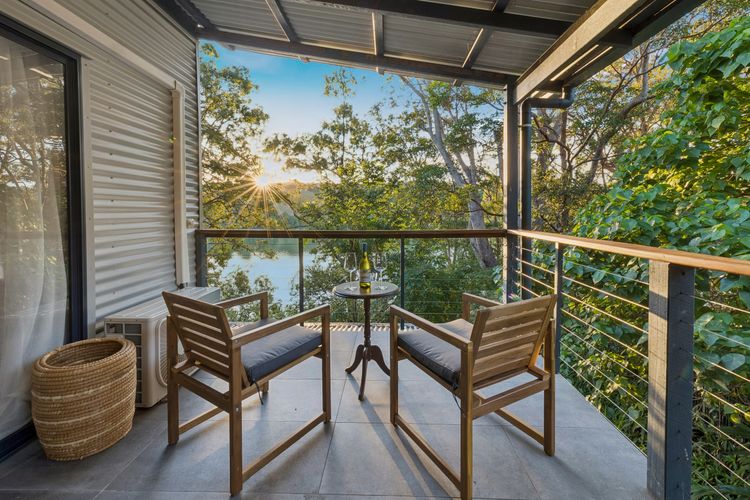 Serenity Escape – Private, Pet-Friendly Home on the Broadwater