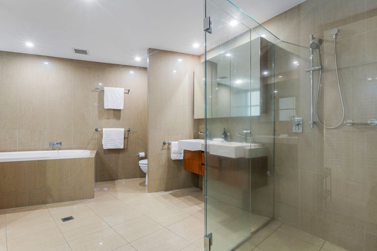 Cotton Beach 94 Mid-Floor Penthouse with Bush View