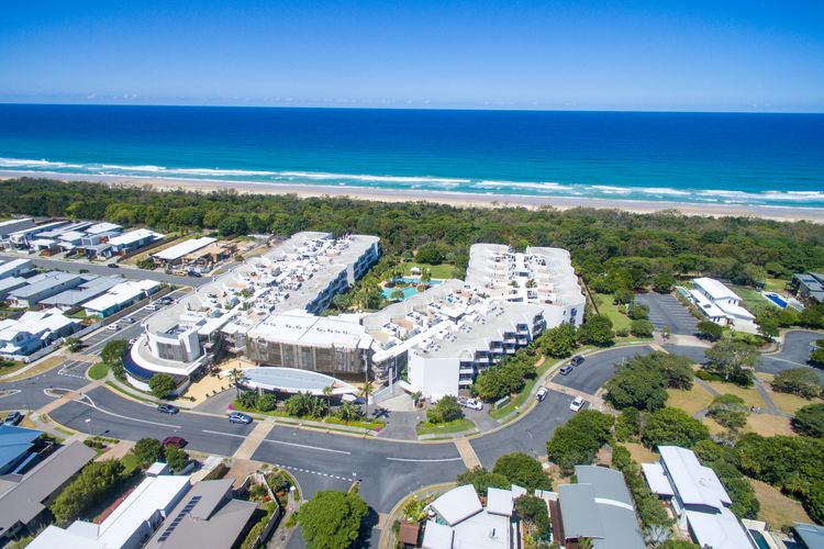 Cotton Beach Apartment 33 with Pool Views
